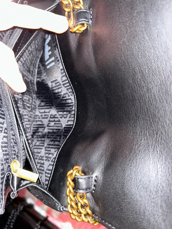 Kurt Geiger Black Soho Leather Wallet on Chain - Picture 9 of 9